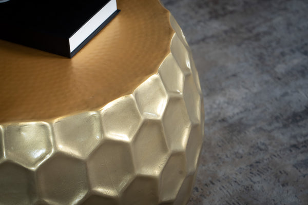 Round coffee table ORGANIC ORIENT 70cm gold metal hammered 3D design handmade