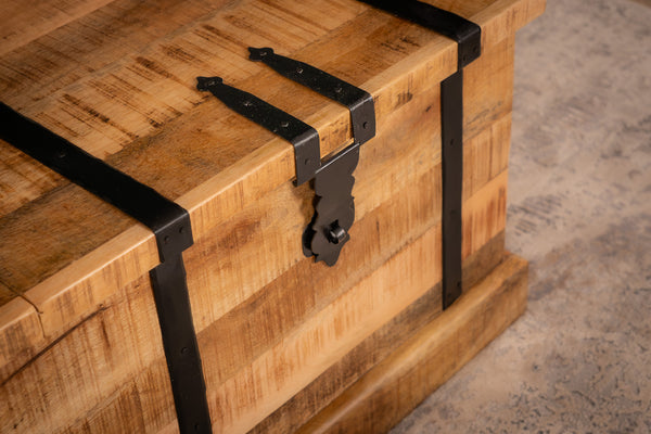 Cellar Mango Wood Coffee Table Bar with wine storage 100 cm