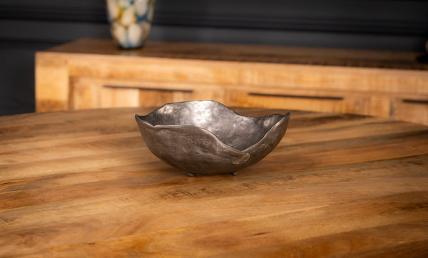 Galaxie Industrial Design Natural Mango Wood Round Dining Table with Black Legs 120 cm