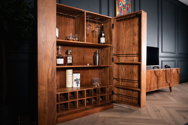 Manhattan Solid Acacia Wood Bar Cabinet with Carved Circular Grooves in Natural Brown 140cm