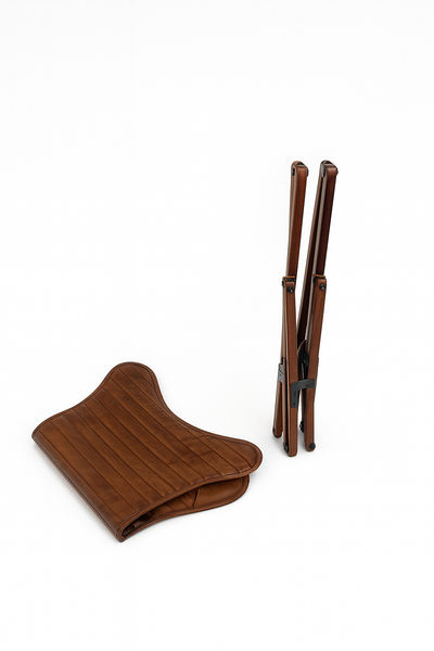 Butterfly Retro Style Genuine Leather Lounge Chair in Antique Brown with Wooden Foldable Frame