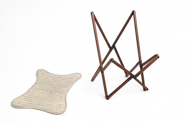 Butterfly Retro Style Genuine Leather Lounge Chair in Beige with Wooden Foldable Frame