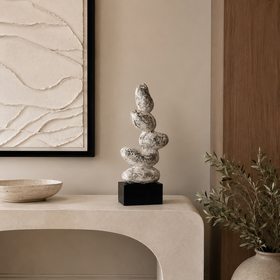 Modern Stacked Stone Tabletop Sculpture – White Textured Decorative Ornament 48cm