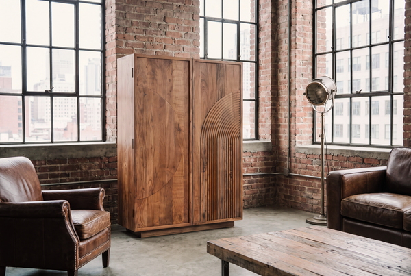 Solid Acacia Wood Bar Cabinet 140 cm with Carved Circular Front – Manhattan